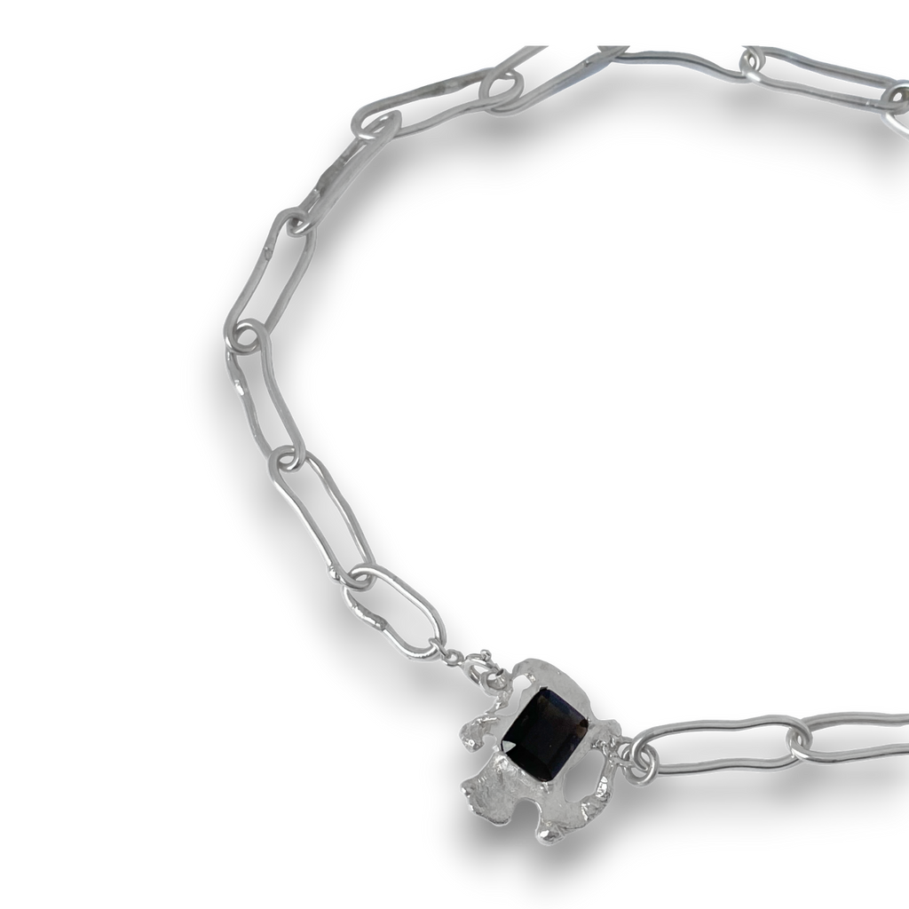 Totemic frame chain necklace(Smoky Quartz)