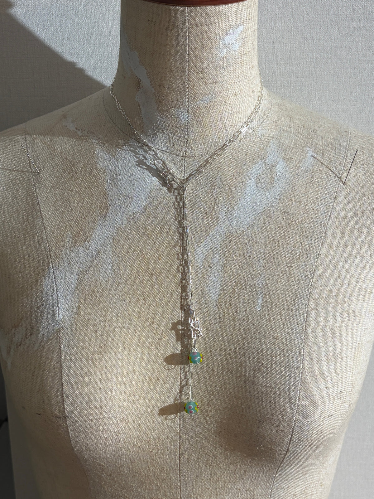 Glass beads necklace