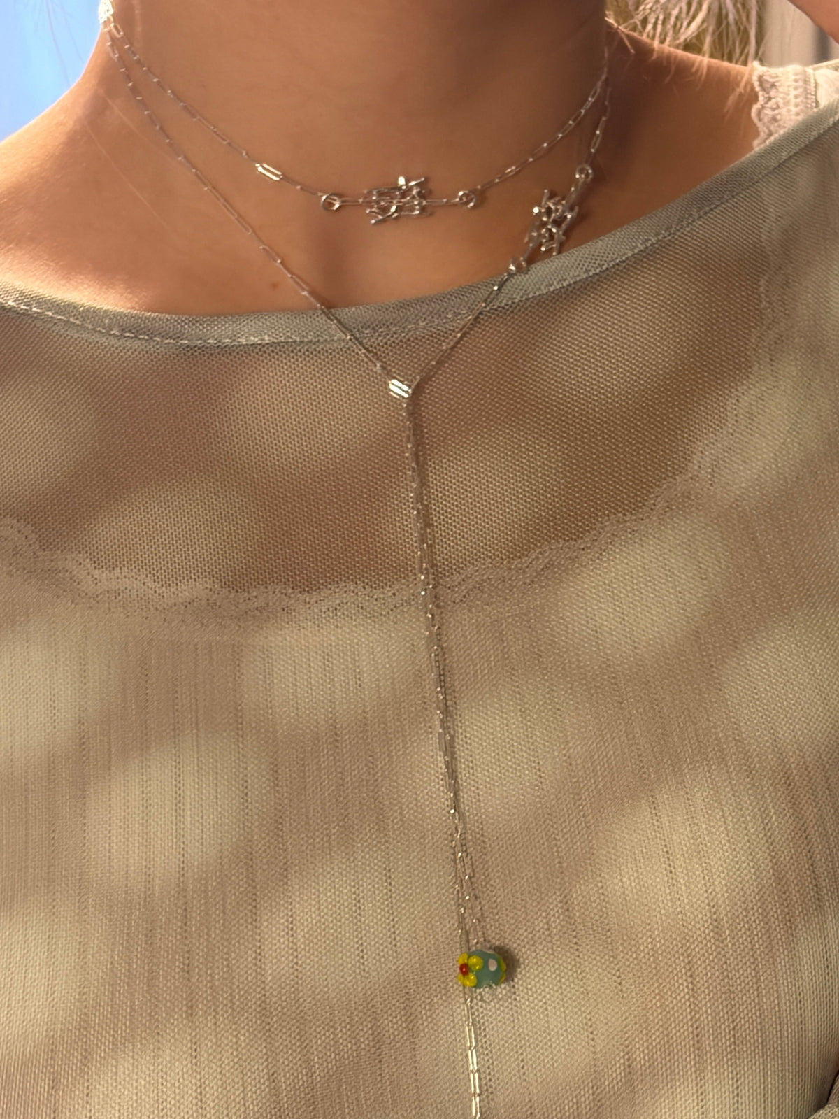 Glass beads necklace