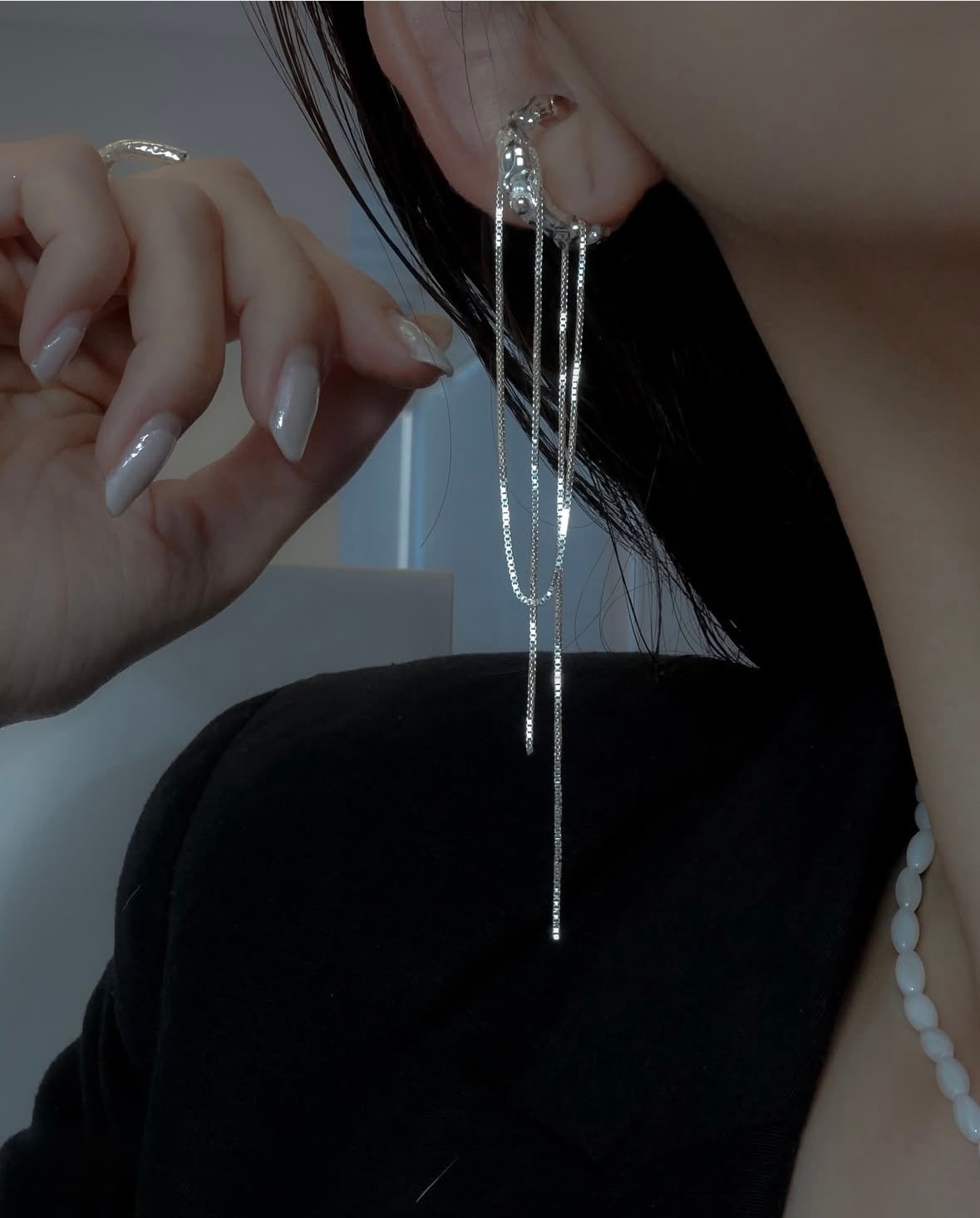 Drop chain ear cuff