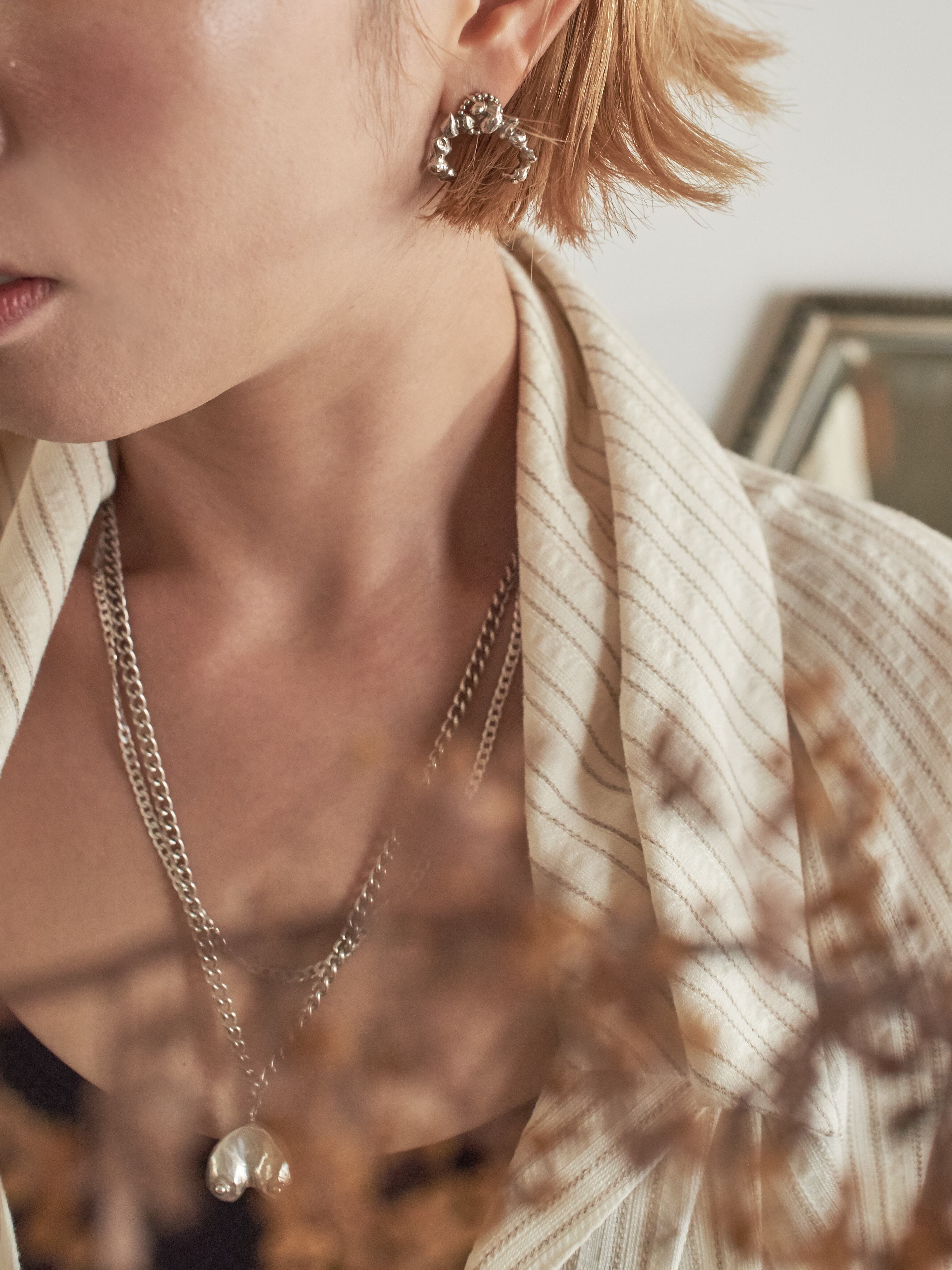 Dot earring