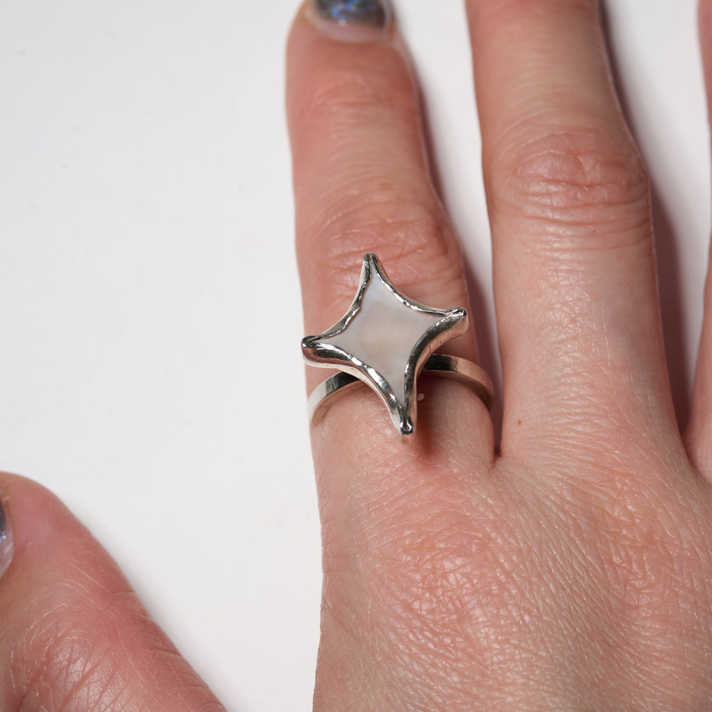 四芒星Ring
