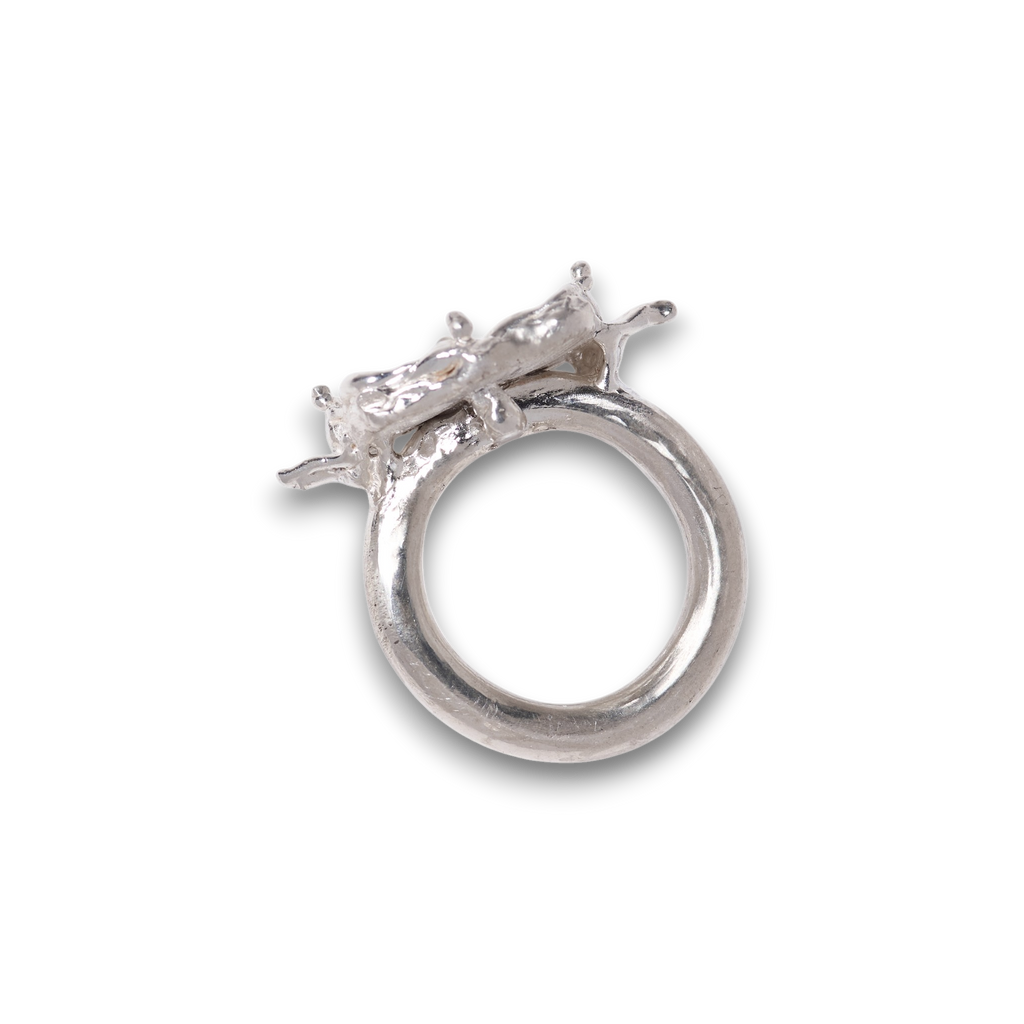 Silent tableware ring