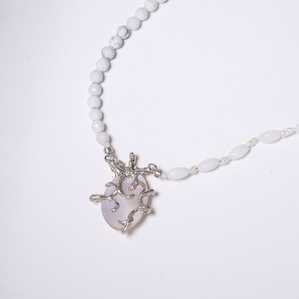 Asymmetrical necklace
