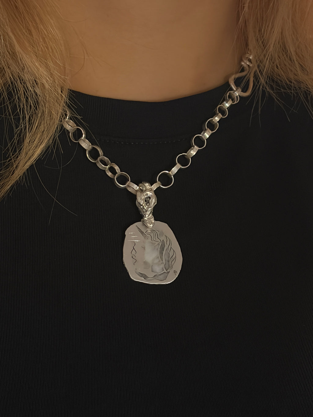 Unicon pendant top