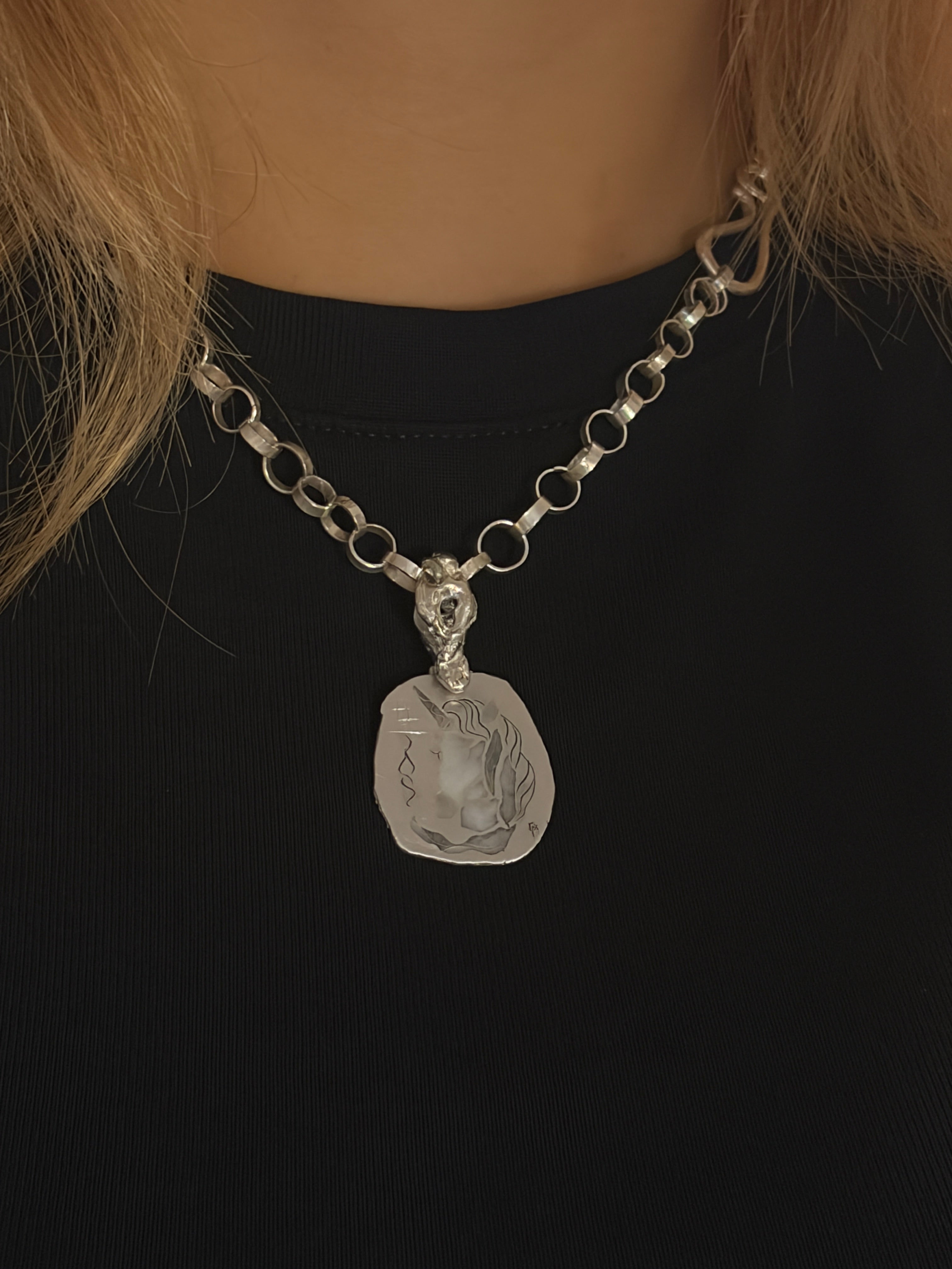 Unicon pendant top