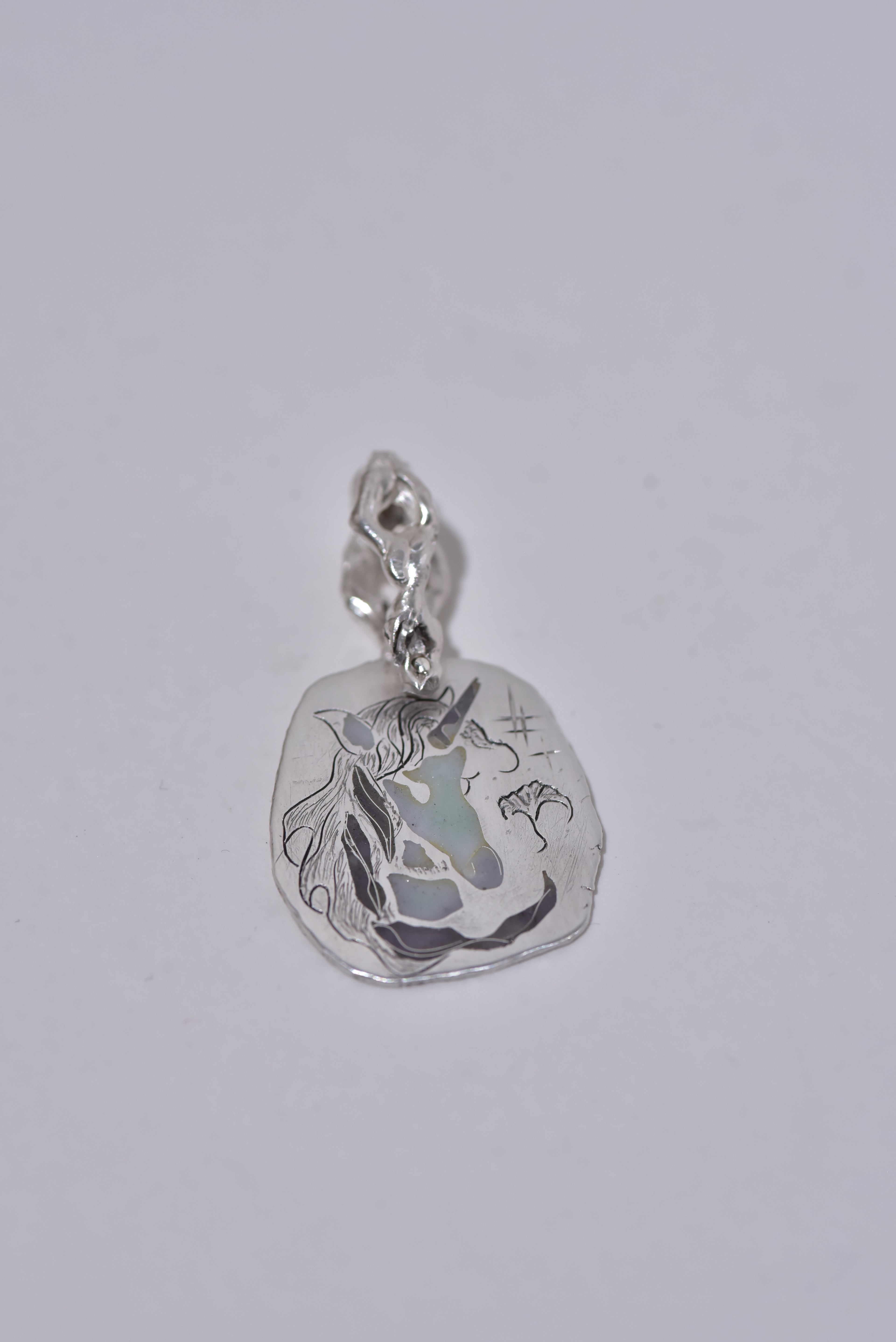 Unicon pendant top