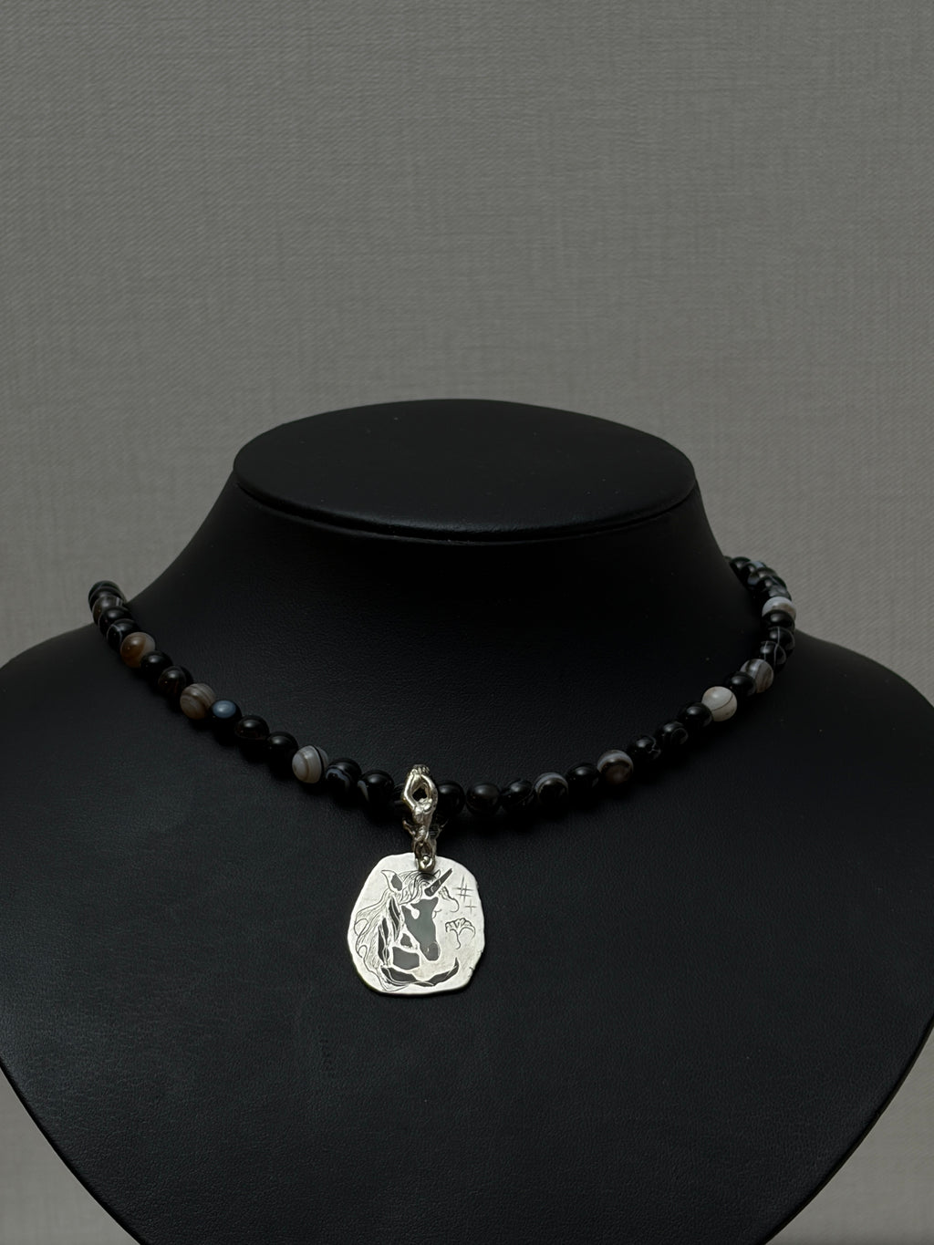 Unicon pendant top