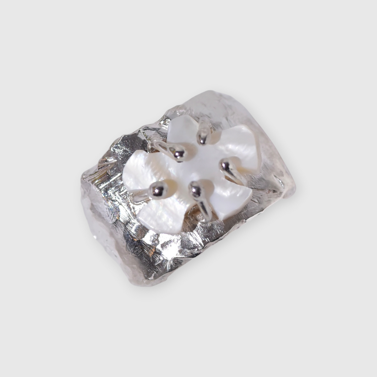 a flower ring