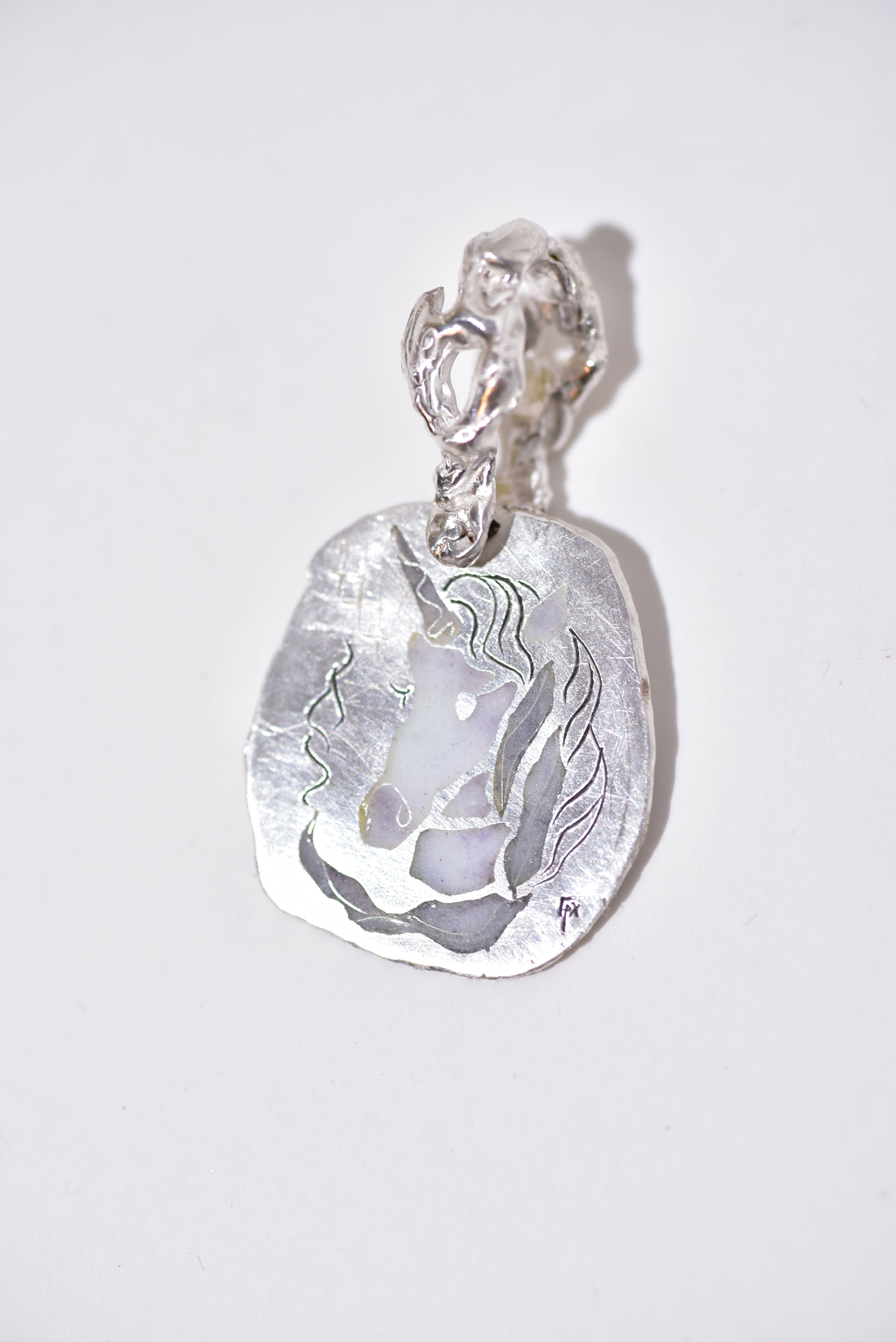 Unicon pendant top