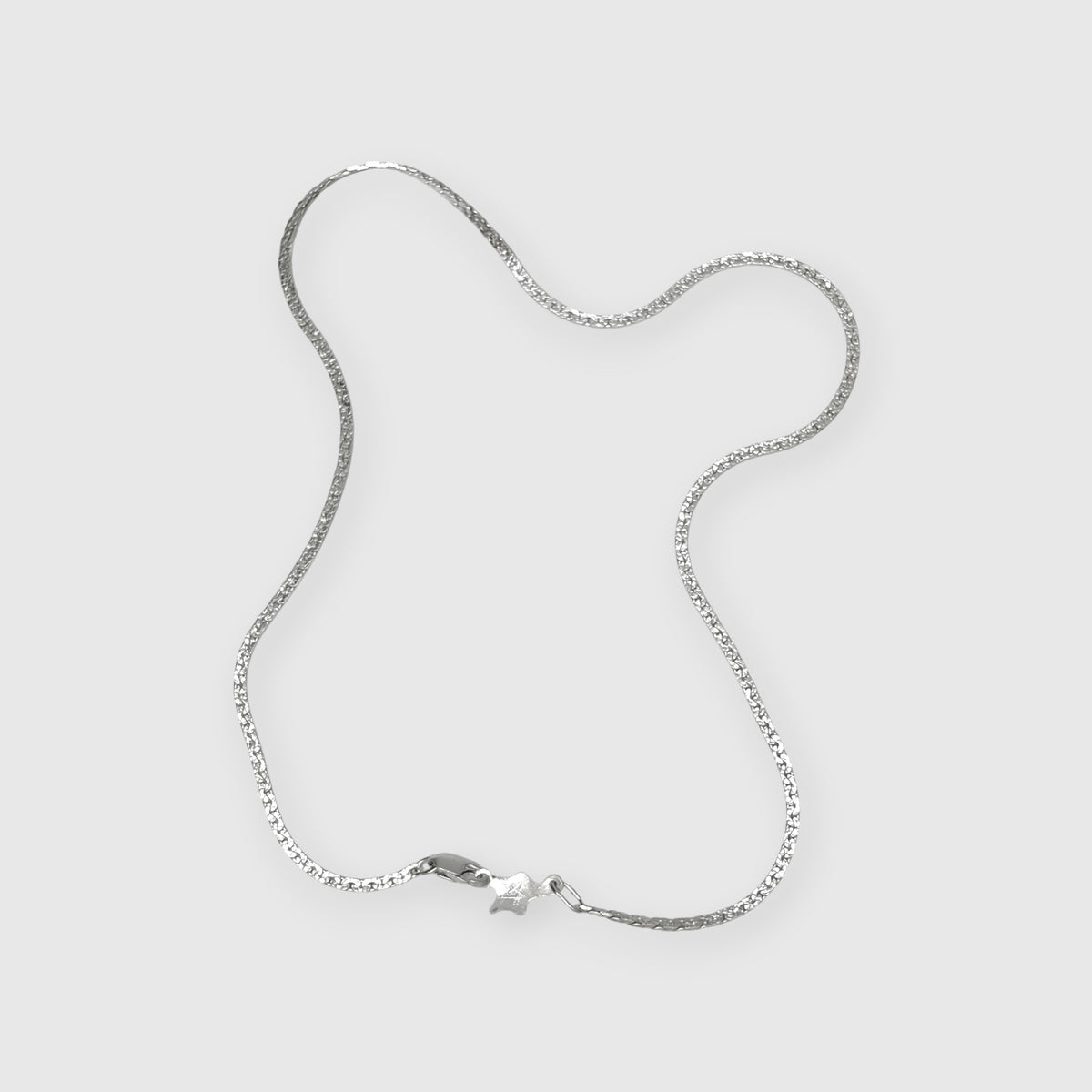 Collarbone-length Necklace No.1