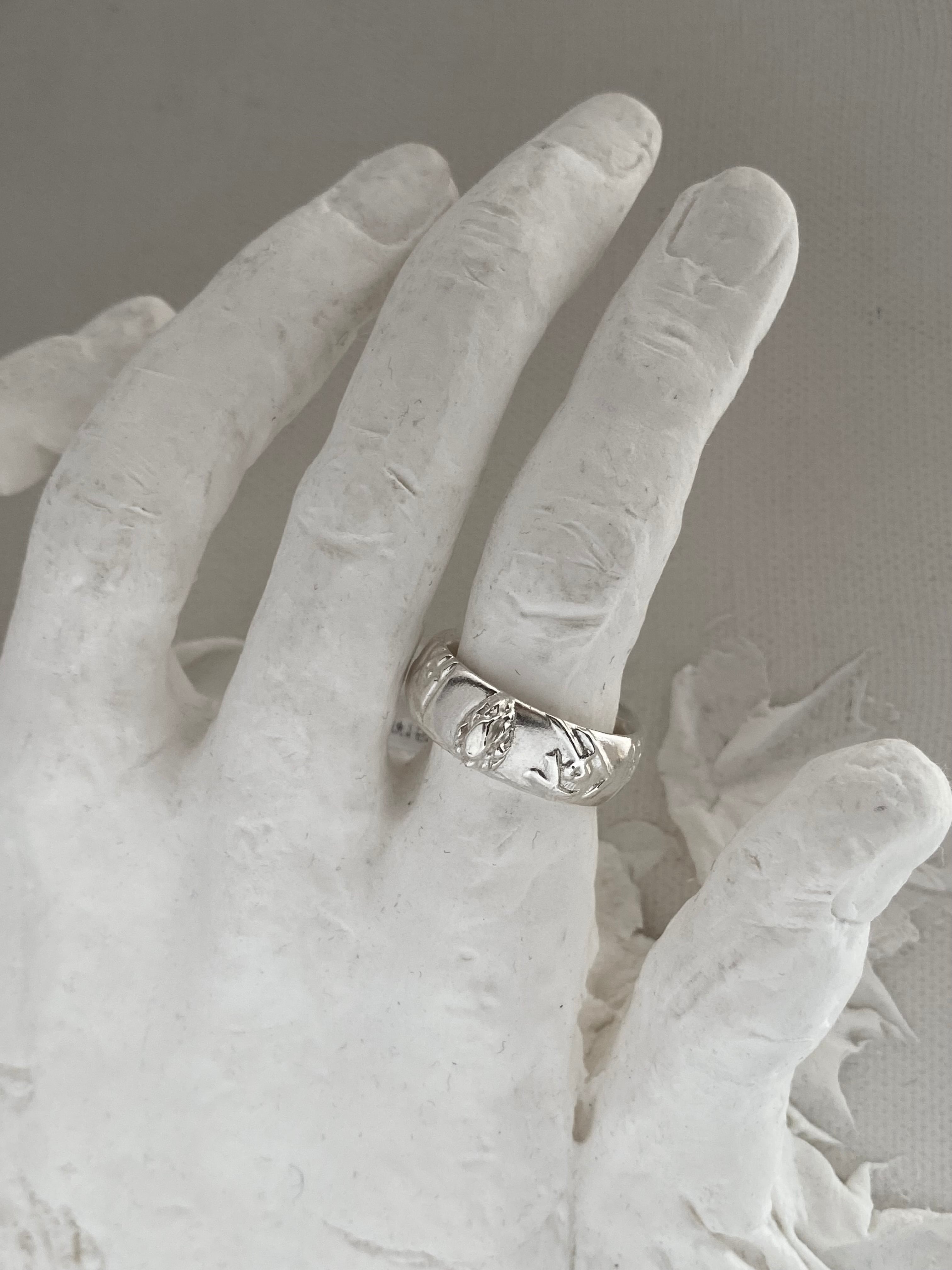 Ffx LOGO design ring